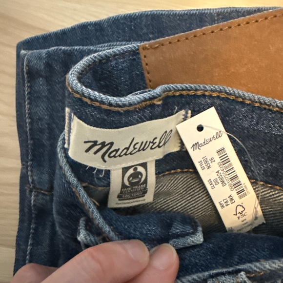 NWT Madewell Superwide-Leg Jeans: Softdrape Denim Edition in Ellsworth Wash 26 - Picture 7 of 10